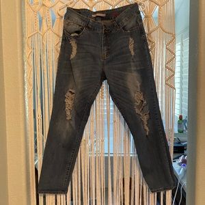 Small missing stitches to label